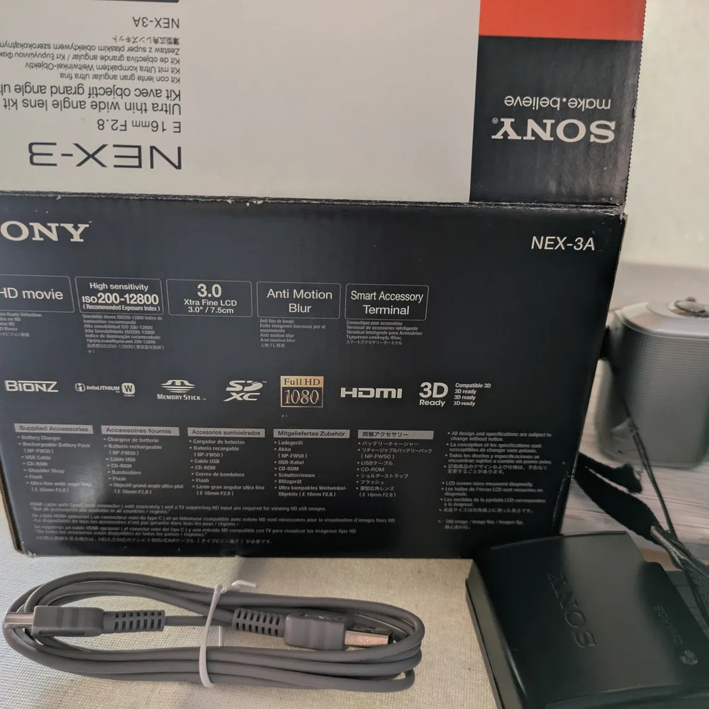 Sony NEX-3 Silver Camera with 16mm Lens